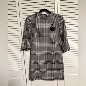 H&M Black and White Plaid Midi Dress with Ruffle Sleeves and Swan detailing